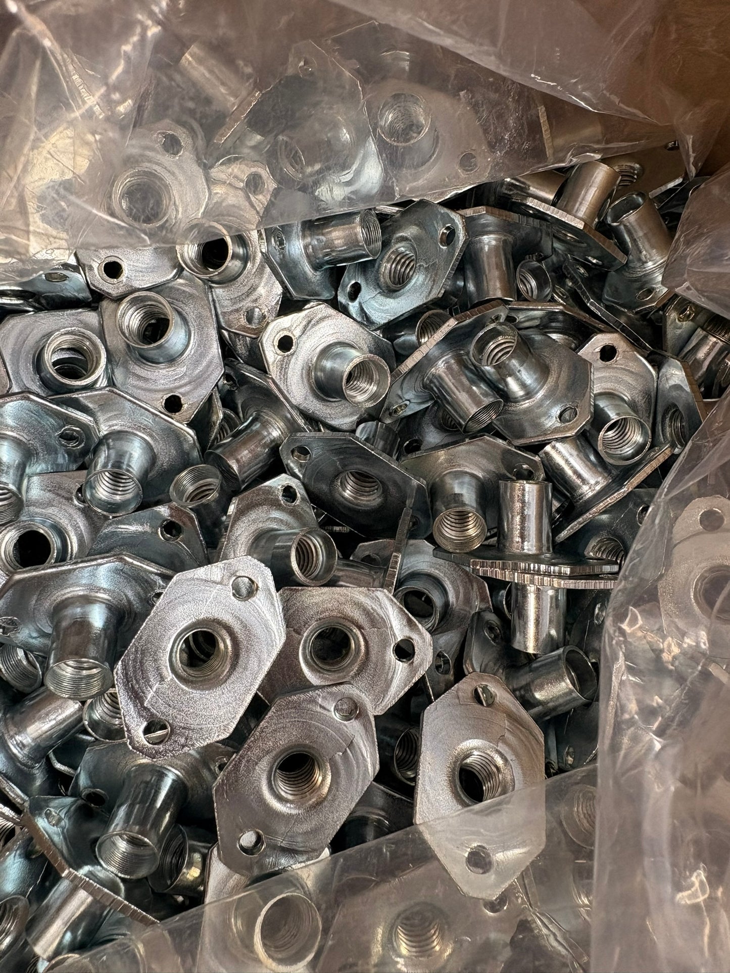 INDUSTRIAL GYM T-NUT