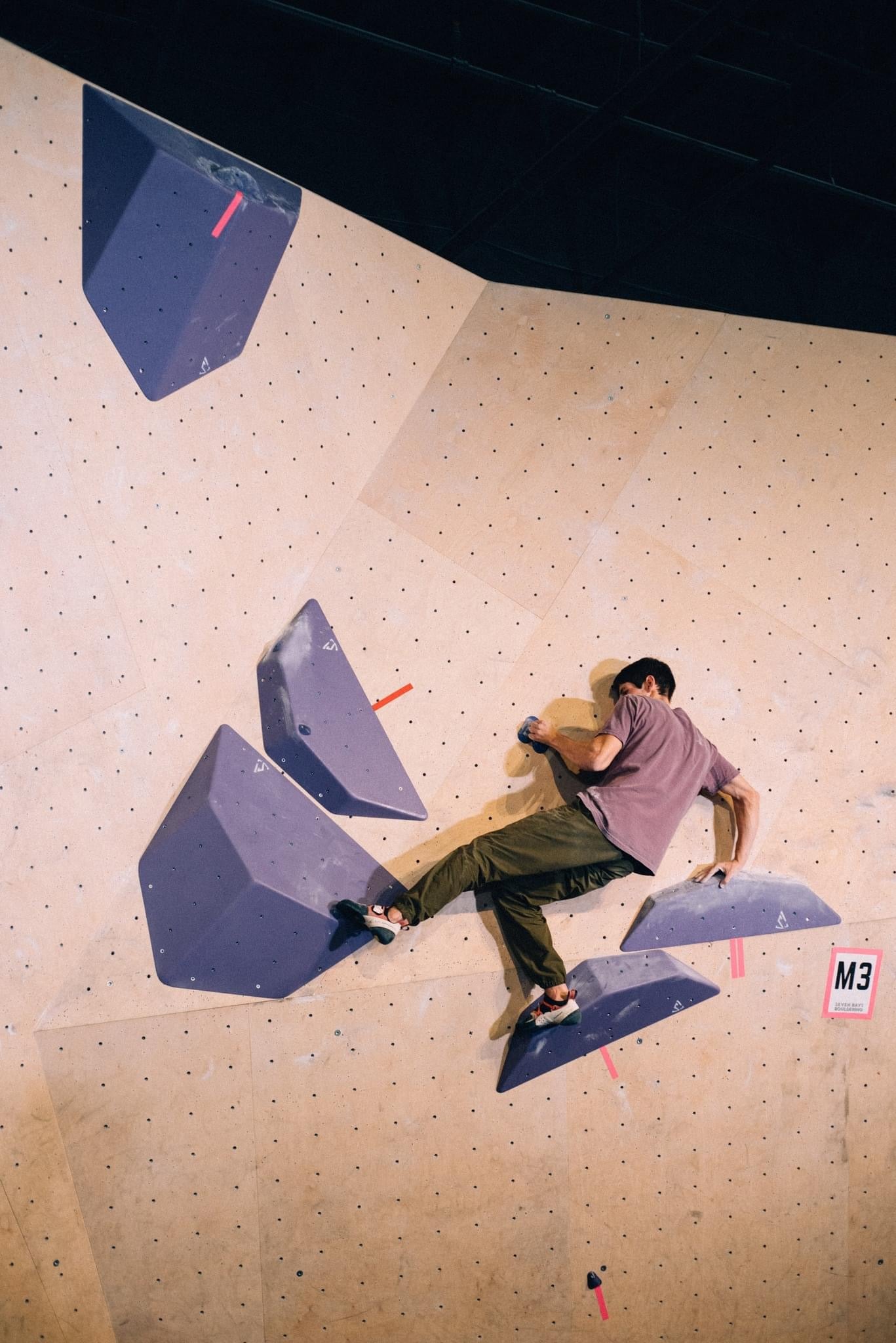 Wedge Stack Medium – Solution Climbing